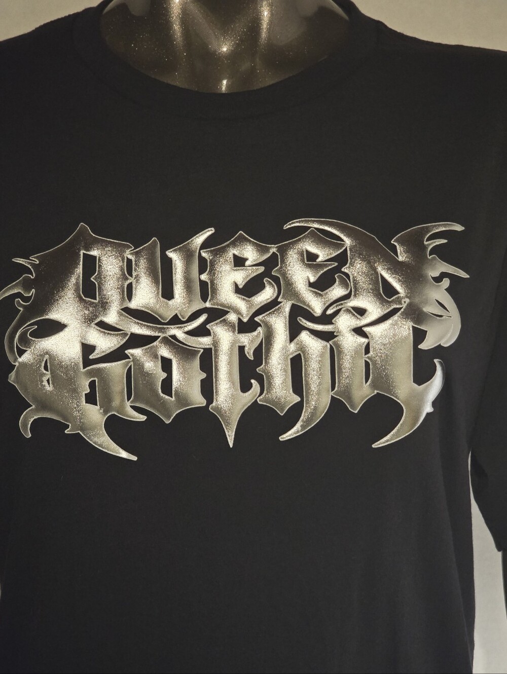 Queen gothic - Picture 3 of 5